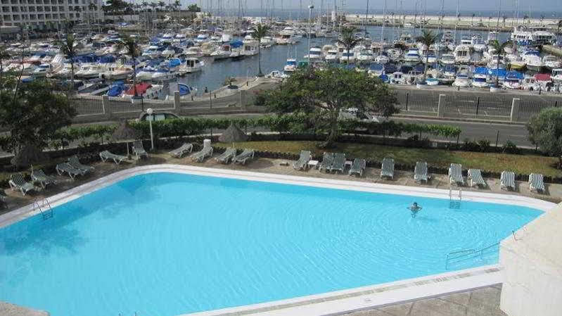 Apartamentos Portonovo 푸에르토리코 외부 사진